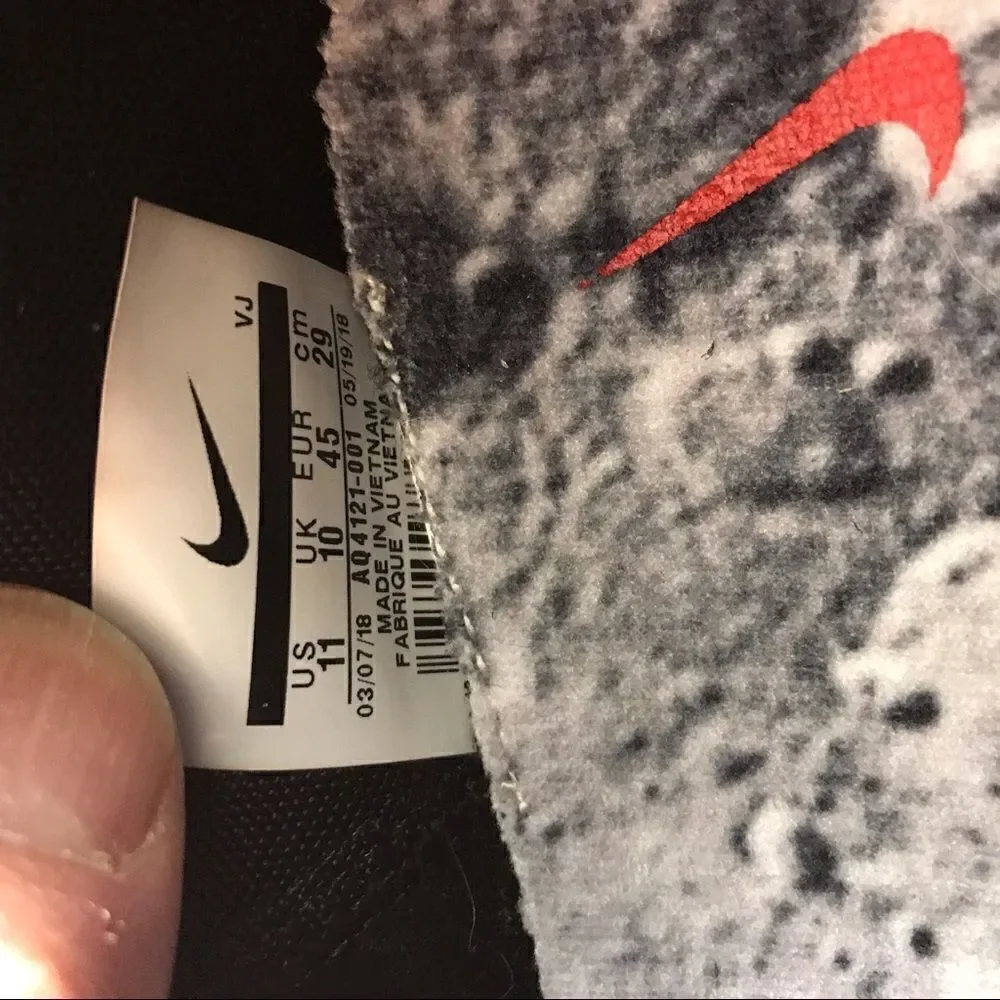 New Nike Moon Racer black white 11 men’s US Vapor Street 45 EUR